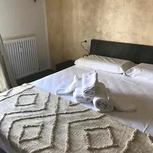 Holabologna Luxury And Flats Gasthof